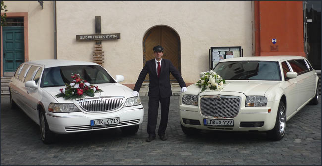 luxus Limo Chauffeur mit Limousinen